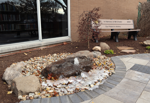 A fountain in the reading garden